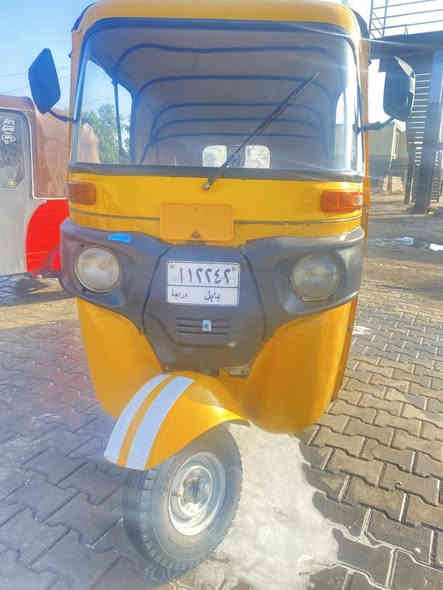 سلام عليكم تكتك 18طالعه بل19 تكتك حلوه كاعده نصبته تخبل التكتك كلشي ما ناقصه خير من لله مرشوشه كلير معمره دوسات سعره4900 المكان بغداد المحموديه رقمي***********
