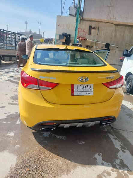 من رخصة صاحب لكروب
الانتره موديل 2012 وارد امريكي ليبل واحد حادثها دعاميه اماميه وبراكيت باقي بلاد صبغه اولى ماشيه 160 بيه خيط بخار تبريد كهربائيات كله شغالهالسعر 97بيه مجال هاتف *********** / ***********
