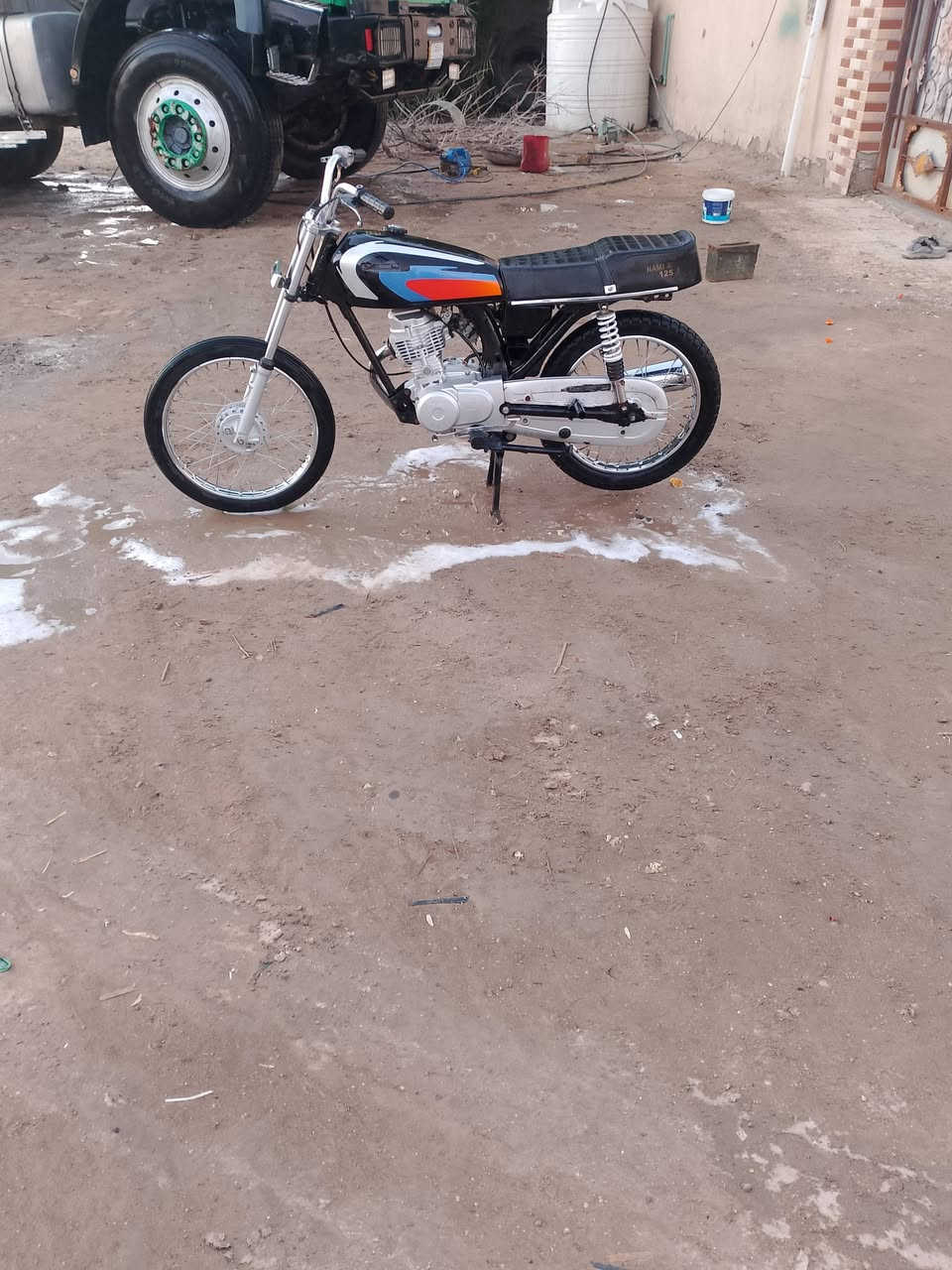 دراجه نامه كلك كلك ما مفتوحة تعمير 25دراجه برقي ما عوزه شلعه حلوه مكاني ناصريه الحولي الجديد***********
