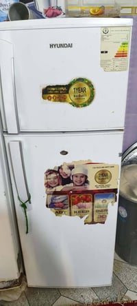 ثلاجة • ١٢قدم