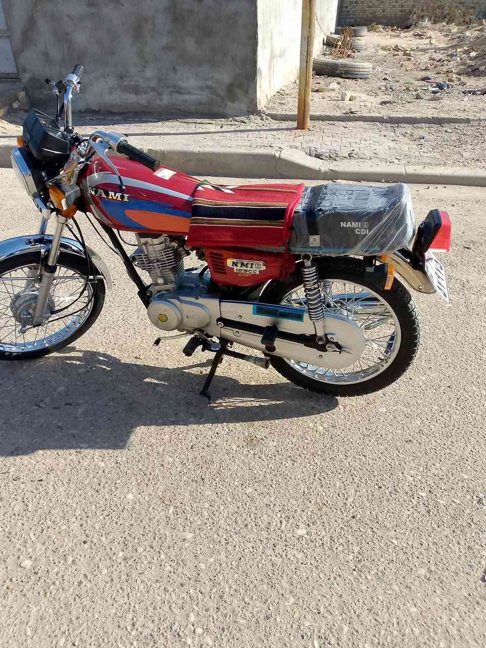 دراجه للبيع اوراق سيد خلدون شاصي 2013 تعميرة 26
***********
