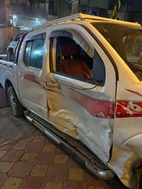 نافاره للبيع موديل ١٣صار بيه حادث واريد ه  ٦٥ورقه ٠٧٧١٦٧٠٣٤٤٥على وضعه