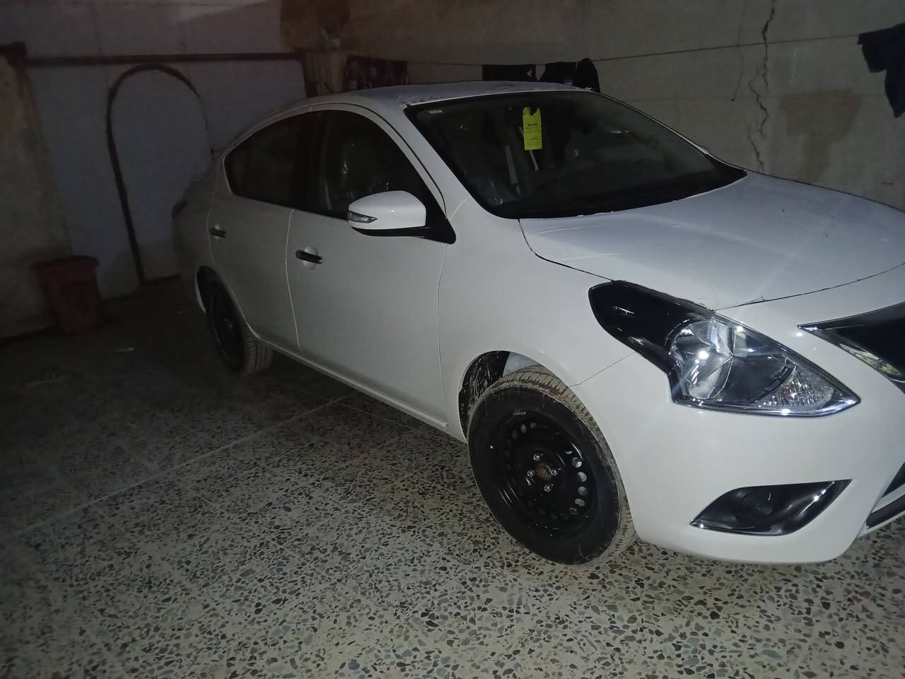 السلام عليكم نيسان سني للبيع
موديل 2026
زيرو ماشيه 800 مكفوله 
تلفون ***********
