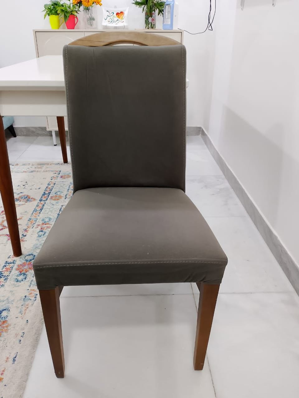 ميز طعام للبيع نضيف 6 كراسي 3 كراسي بيهه ضرر تجوه مالته تتحرك من تنتجين عليه فقط ابيعه ب250 مكان بغداد حي الحسين خلف محمع نسيم


**إذا كنت صاحب هذا الإعلان وتريد حذفه لأي سبب، رجاءا أرسل رسالة إلى الدعم الفني**