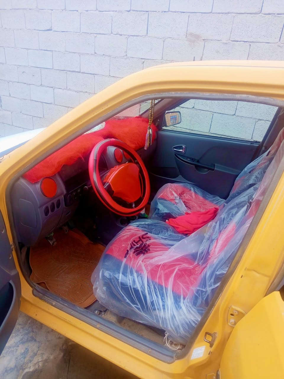 سايبه موديل 17 مكينه نضيفه خير من الله سنويه ل 29 السعر 30 وبيه مجال قليل الشراي يتصل ***********
