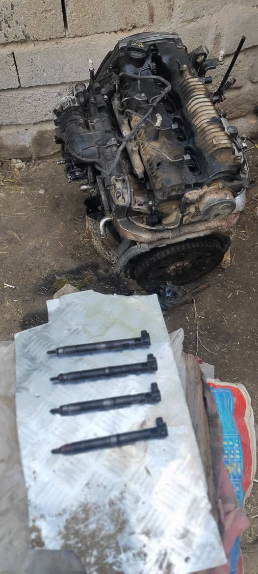 السلام عليكم
نوزلات مجول شغالات مابيهن شي شد واقتنع 250 
داينمو مجول على الشرط مابي شي 75
للبيع المكان ناصرية مركز
للاستفسار على الرقم  ***********
