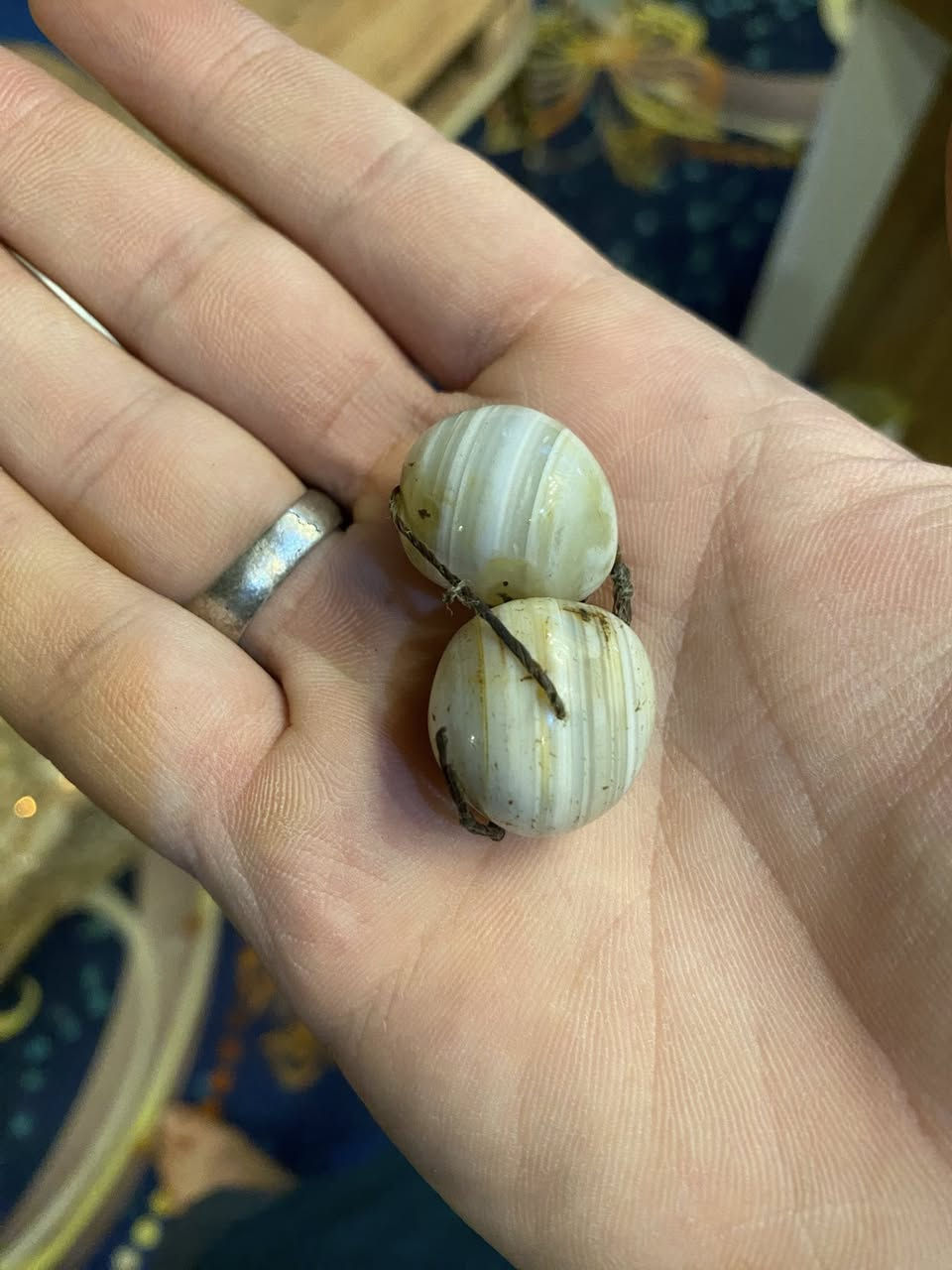 احجار كريمه أزواج للبيع التواصل واتساب ***********
