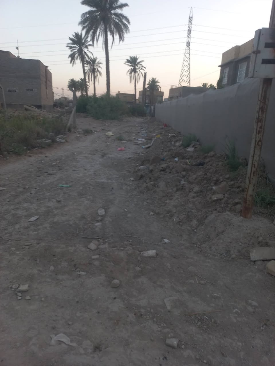 سلام عليكم قطعه للبيع ميه 100 متر
زوير الغربي ***********
