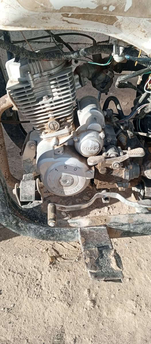 ستوته للبيع شغاله ومناسبه اي عيب ما بيها ***********
