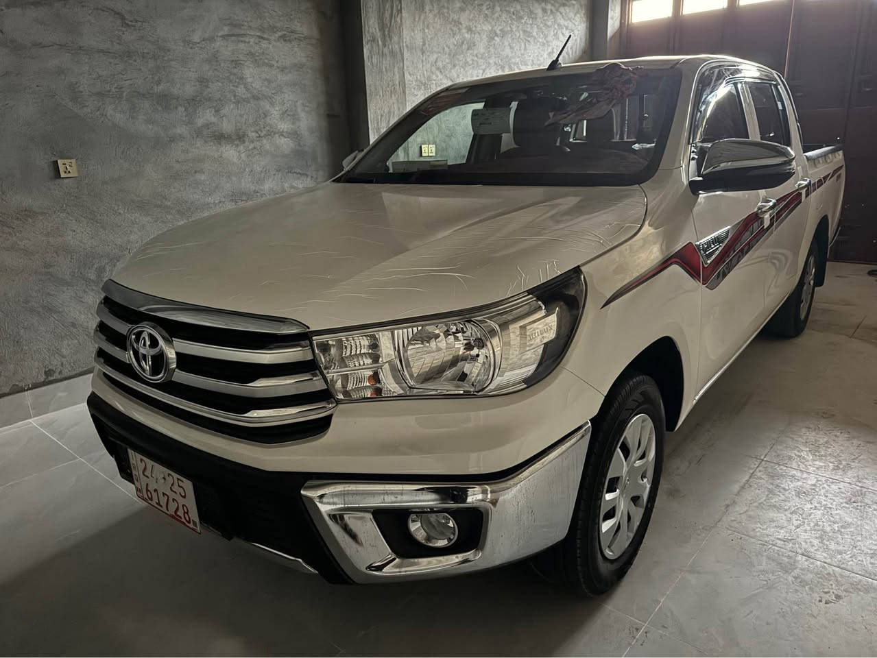 سەریارە هیچی پێوە نیە ماڵی دۆستە 
*********** Singapore
