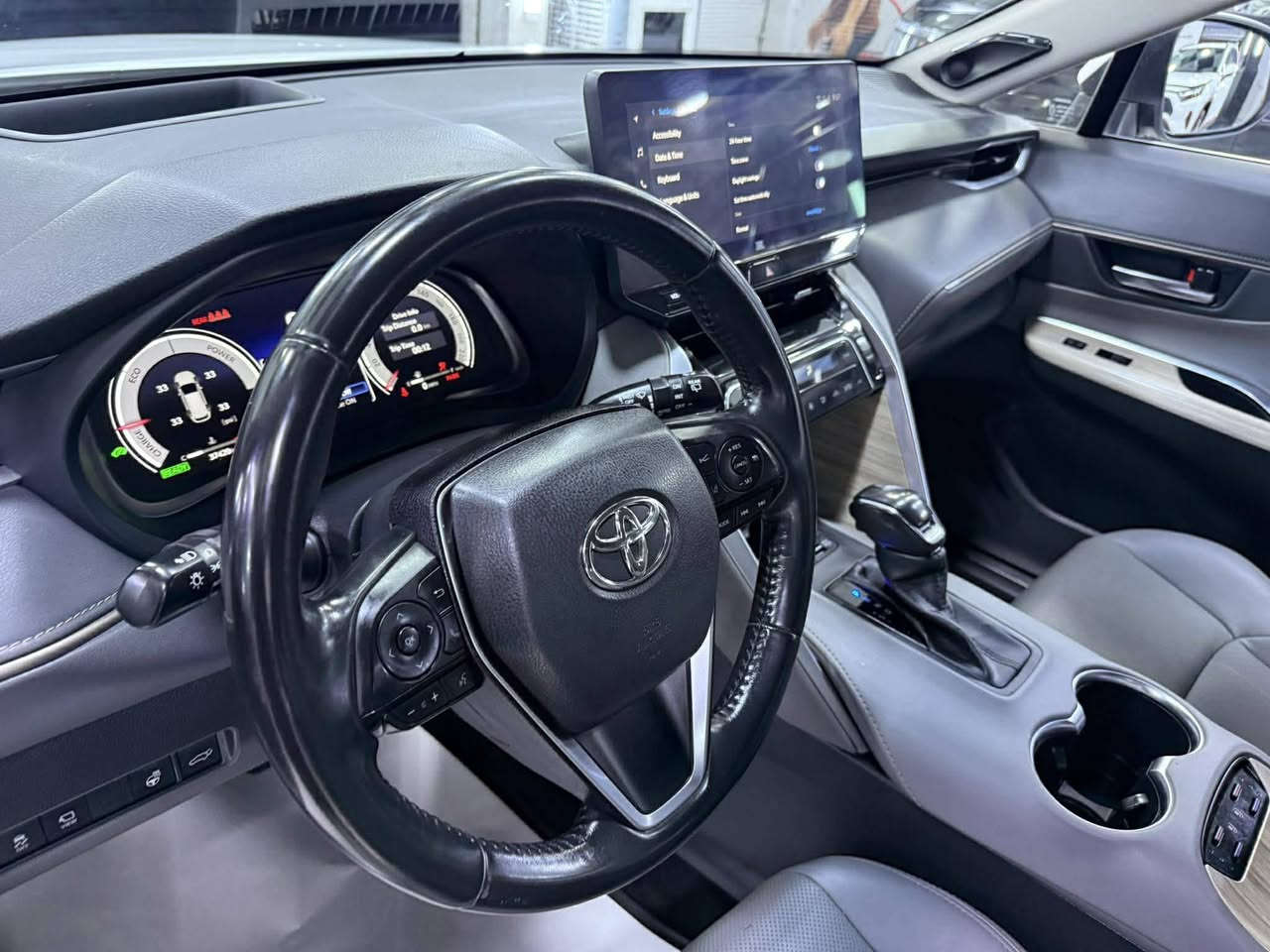 تويوتا فينزا2023 – هايبرد لمتد | فخامة يابانية بتقنيات عالية
سيارة SUV أنيقة تجمع بين القوة والاقتصاد، مع مواصفات راقية تناسب جميع الأذواق!

رقم بغداد بأسمي سنوية وهزة جدد

محرك 2500cc هايبرد

نظام دفع رباعي  (AWD) 3 ماطورات

سقف بانوراما واسع

 داتا شو 

كامرات 360 درجة ( 5 )

مع الوسطية

مقاعد جلد فاخرة بتحكم كهربائي

كشنات تدفئة تبريد خزن ميموري

تدفئة ستيرن

شاشة جبيرة CarPlay

شحن وايرلس

صندوك كهرباء

إنارة LED أمامية وخلفية

6 بصمات + دخول ذكي

تحكم كامل من الستيرن

مري شفط وانارة ترحيب

نظام تثبيت سرعة ذكي والقيادة الذاتية

حساسات أمامية وخلفية مع الرادرات المحيطية

تبريد منفصل قطعتين

سستم صوت jbl ودمام 

ويلكب حجم 19 السعر 230

***********
