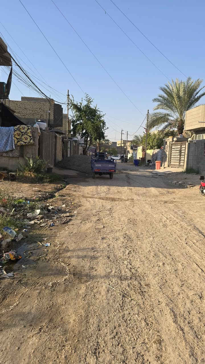 #للبيع نصف قطعة أرض طابو ملك صرف مساحه ١٢٣.٥🌴🍀
واجه ٦.٥ متر 🌴🍀
نزال ١٩ متر 🌴🍀

شارع ١٠ متر 🌴🍀

تتوفر فيها جميع الخدمات السكن 🌴🍀

الموقع بابل قضاء المحاويل حي الأسرى الأفراز 🌴🍀

رقم العقار ٢٣٣٨  🌴🍀

🌿🌿🌿🌿🌿🌿🌿🌿🌿🌿🌿🌿🌿
#للإستفسار اكثر او م عرفة السعر يرجى مراسلتنا او  الاتصال على الارقام التاليه او زياره #مكتب #عقارات #اراضي #المحاويل الكائن في قضاء المحاويل حي ١٧ قرب #مقهى الصياد القديم 
*********** / *********** حسين أبو شمس
