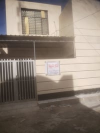 ١٠٠م • حي ثورة • طابقين