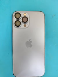 13ابرو ماكس بطاريه 94 ذاكره 256 شريحه 1 امريكي  جميع ملحقاته (كارتون ....