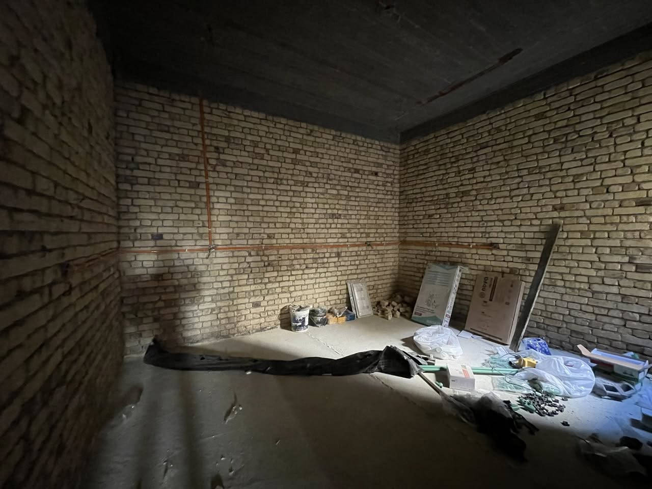 اكمال اعمال كهربائيات لهيكل 200متر    
الموادة المستخدمة بوري

أحد أعمالنا الكهربائيه المستمره
 مستعدون لتأسيس المنازل اشقق.   ‭0782 761 1473‬

   حفر وتثبيت البايبات منزل. 
كادر  متخصص في كافة التأسيسات الكهربائية

  #منازل 🏨 #بنايات🏬 #محال_تجارية 🏪

وكافة الأعمال الكهربائية و 🛠️

  عمل بوردات ال ATS  والعادي
  منظومة  كامرات مراقبه........  🖥️ 📸
  منظومة  أنترنيت…………… . .. 📱📲
  منظومة  مجمع ستلايت........... 🖥️📡
  منظومة  الايرث  ..................🔌🔌 
  نظام الفوتوسيل للاناره الخارجيه………🌇🎑   منظومةالحريق……… .🔥🔥🧯🧯 
 منظومة السماعات الداخليه 🎤🔊🔊

للاستفسار اكثر يرجى التواصل عبر الأرقام التالية 

او مراسلة الصفحة
