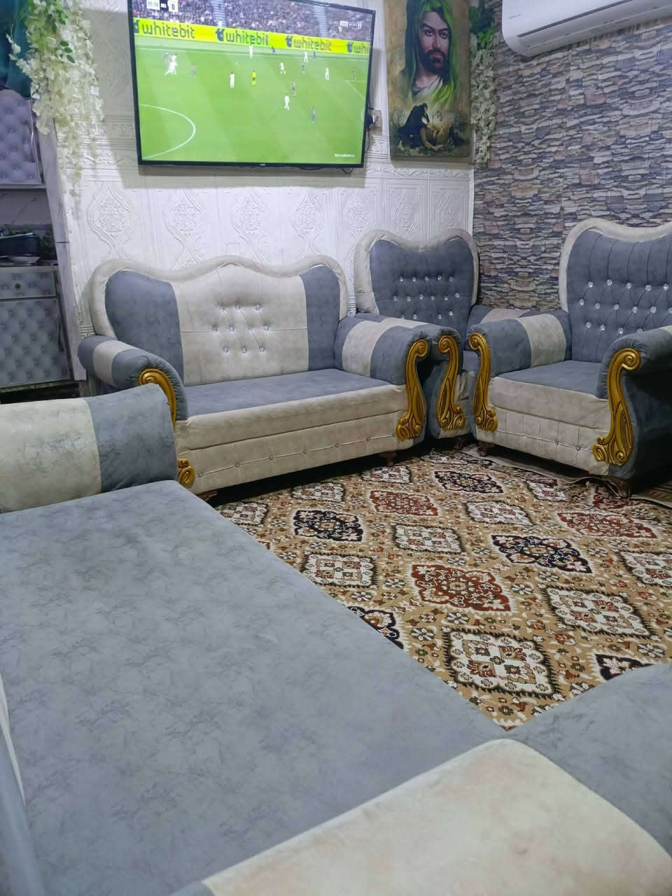 تخم ملكي 5 قطع زلغ مابي تركي جديد كلش استعمال قليل 350 بي مجال قليل الي يريده يراسلني توصيل موجود... او يتصل ع الرقم ***********... @الجميع
