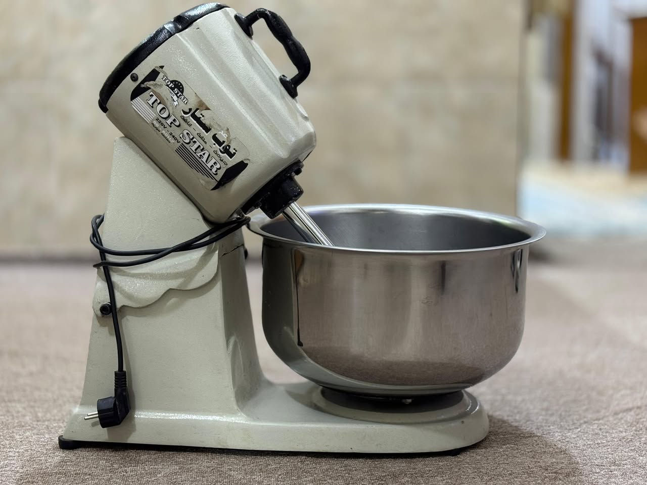 أغراض منزليه جديده للبيع العنوان كربلاء سيف سعد للتواصل ع ***********
