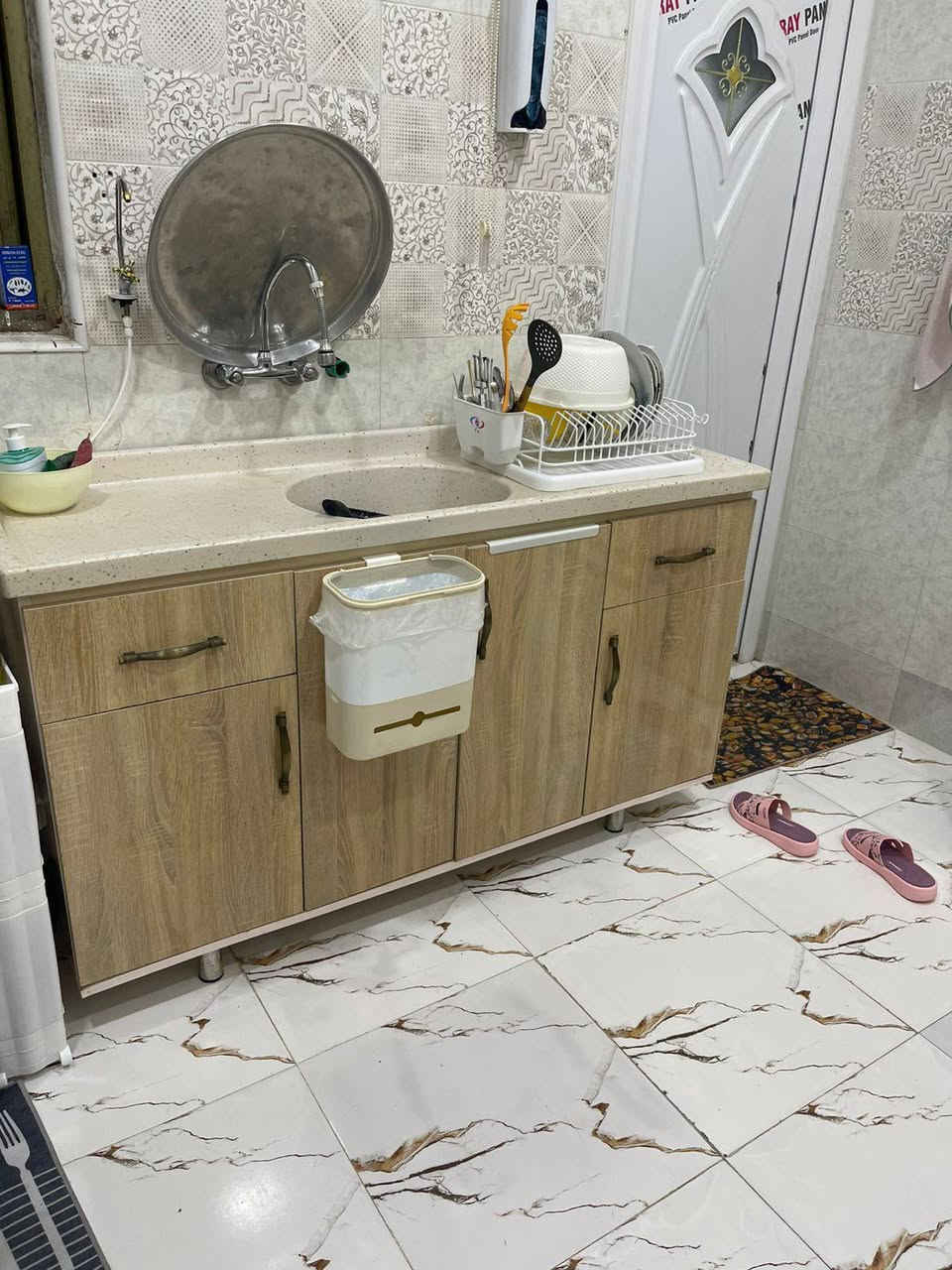 أغراض اللبيع الاستفسار تصال ع 
***********
