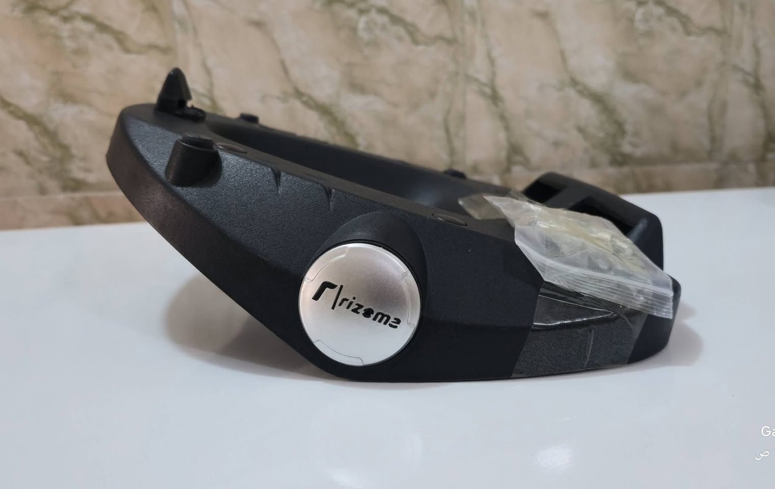 متوفره جديد اصلي غير مستخدم قاعده جنطه مع البراغي 25 الف توصيل جميع محافظات العراق ***********
