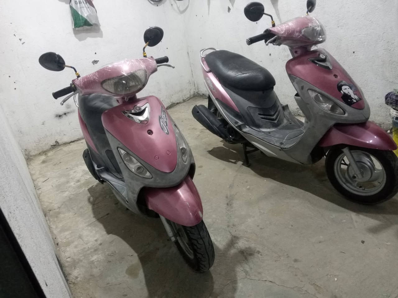 دراجات ماكسات منغولي بوشه 50 بلاد نظافه 90% كامل مواصفات كل نقص ما بيهن مكاني ناصريه  الشهداء ***********
