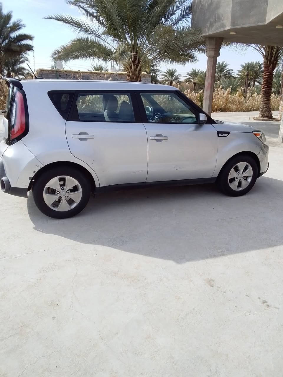 السلام عليكم 
كيا صول موديل 2015وراد أمريكي حادثها فقط البنيد بيه صبغ والباقي مكفول شرط  بدون دواخل شاصي لغد مكفول السيارة كلها ليبل واحد بدون تبديل ماشيه 93 حداديه جديده تايرات نظاف محرك 1600كير ومكينه كلش نظاف بدون تبخير وبدون تنقيص رقم بغداد تحويل مباشر المكان كربلاء السعر 105
***********
***********
