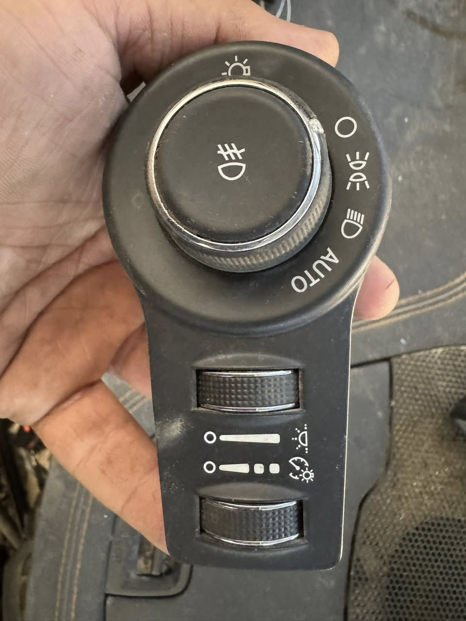 من رخصة الادمن المحترم
يتوفر قطع غيار جيب بزون جميع الموديلات 
بغداد حي صناعي البياع محلات المرتضئ 
*********** 
يتوفر توصيل لجميع محافظات العراق
