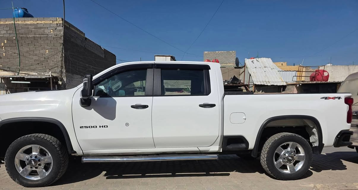 سلفرادو HD2500 ثمانية برغي موديل 22 بيع مستعجل
تحكمات ستيرن كشن كهرباء جلد 
ماشية 75 ألف ميل
محرك 8سلندرحجم 6600 يعني بانزين عادي  
باب طويل بدي قصير 
حادثها تبديل جاملغ أيمن وتعمير بنيد وباب أيمن
رقم شمالي بأسمي 
جاهزة من كل شي 
العنوان  
بغدادالطالبية العمارات السكنية
0773846401


**إذا كنت صاحب هذا الإعلان وتريد حذفه لأي سبب، رجاءا أرسل رسالة إلى الدعم الفني**