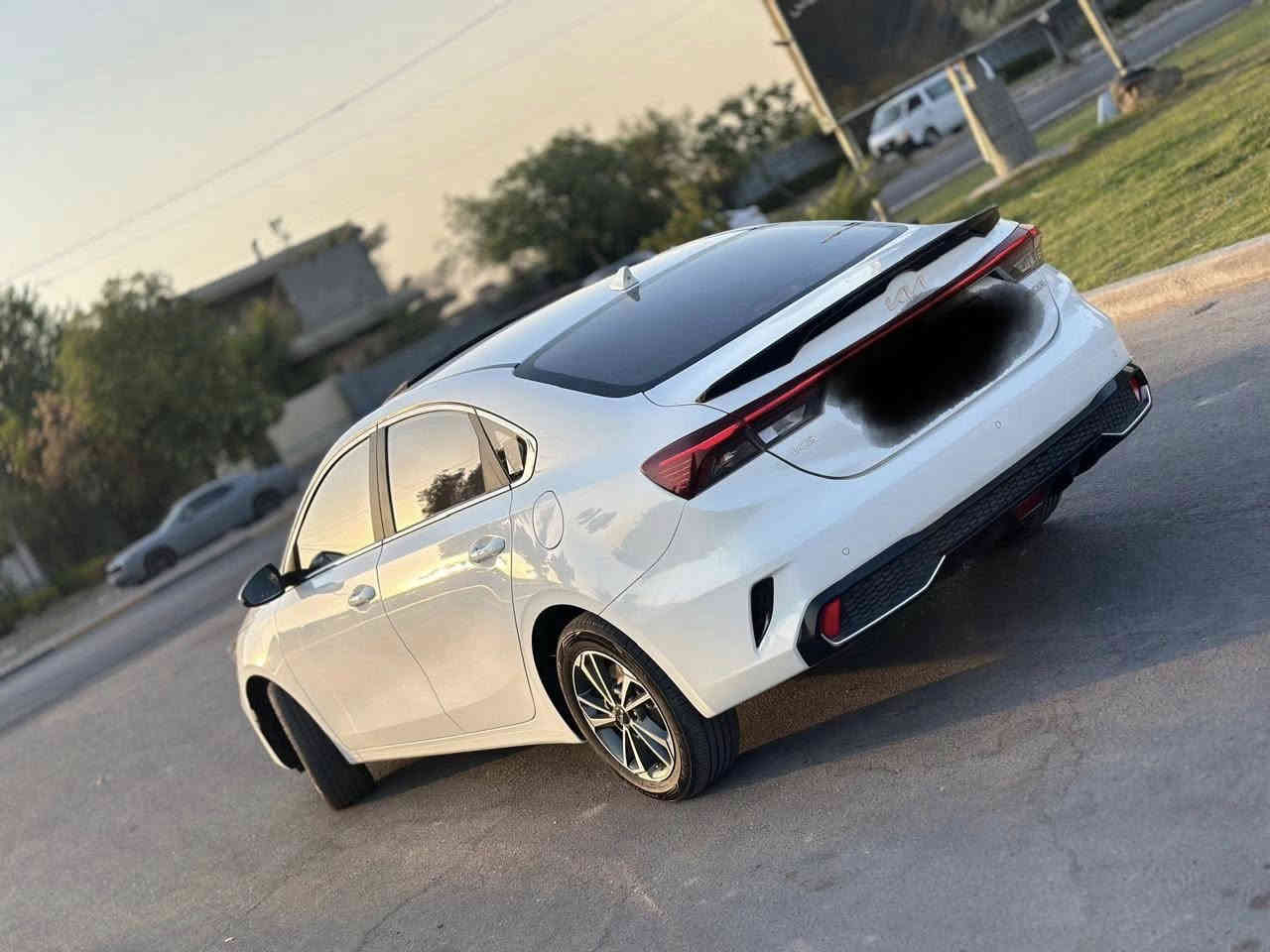 كي اثري كفاله عامه موديل 2024 رقم بغداد بسمي تحويل ثاني يوم السعر 147 وبيه مجال الاستفسار الاتصال عله الرقم  مكان بغداد حي العلام شارع الرافدين ***********
