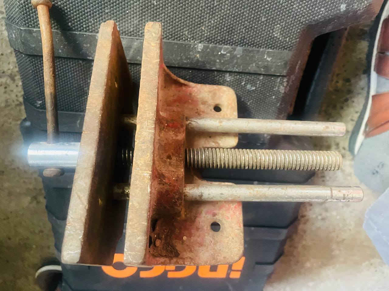 للبيع أصلية السعر ٣٥


**إذا كنت صاحب هذا الإعلان وتريد حذفه لأي سبب، رجاءا أرسل رسالة إلى الدعم الفني**