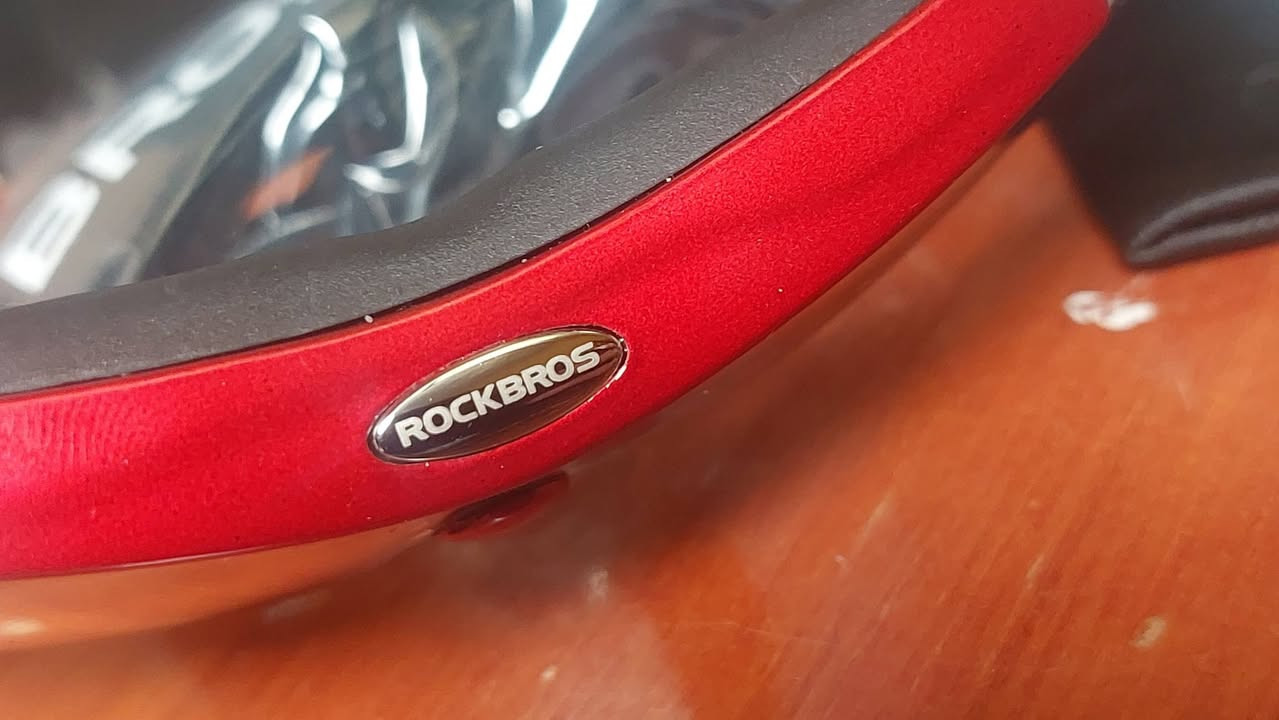 شباب نظارات ماركة القطعة ٧ ألالف


**إذا كنت صاحب هذا الإعلان وتريد حذفه لأي سبب، رجاءا أرسل رسالة إلى الدعم الفني**