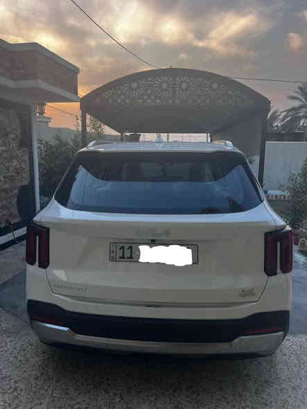 كياسورنتو ٢٠٢٥مواصفات ويل ٢٠ كبير ذاتو شو بالدشبول كراسي كهرباء صندوق كهرباء دبل كامره خلفيه اخي الكريم اقرأ المنشور بدقه السياره مكفوله من الصبغ والبارد والشخط والرصع ماشيه الف كيلو فقط يعني بوضع الشركه التحويل مباشر السعر ٣٣٣ورقه مال البيع يعني أقل من السوق وهي زيرو المكان فلوجه  ***********
