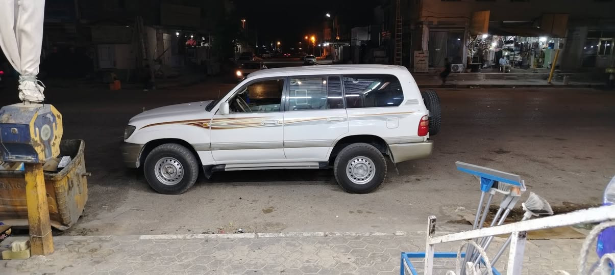 مونكه 2001
رقم بغداد  مداور ثاني يوم سنويه ل 29

 كلشي شغال 
غرفه نضيفه 95%

جام كهرباء

 3قطع تبريد.
 ثلاجه 
راديته باتري تخم تاير 

فور ويل 
جام كهرباء 
تحكم مري 
مكينه V6لا صرف لا تبخير 
دبل تانكي طوافتينه شغالات 
كله جاهز مكينه كير عادي اصل 
داخل بيجي

مكينه كير اكسل شاصي بدي مكفول من الضربه القويه  باردات فقط 

س 130$
***********
