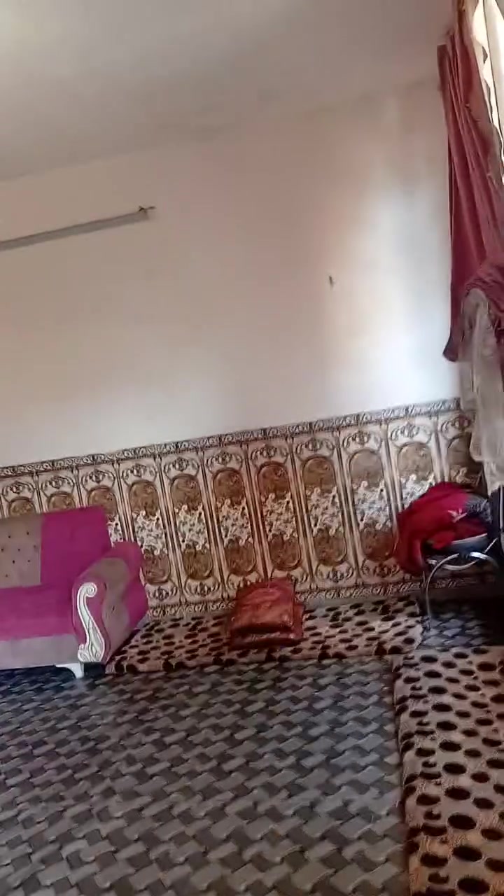 بيت ٢٠٠متر بالنصر والسلام منطقة ٤٠٠٠قرب جامع 
الر سول بناء جديد غرف٢واستقبال ومطبخ وكراج سعر ٨٥مكتب ابو سعد الدليمي 
***********
***********
