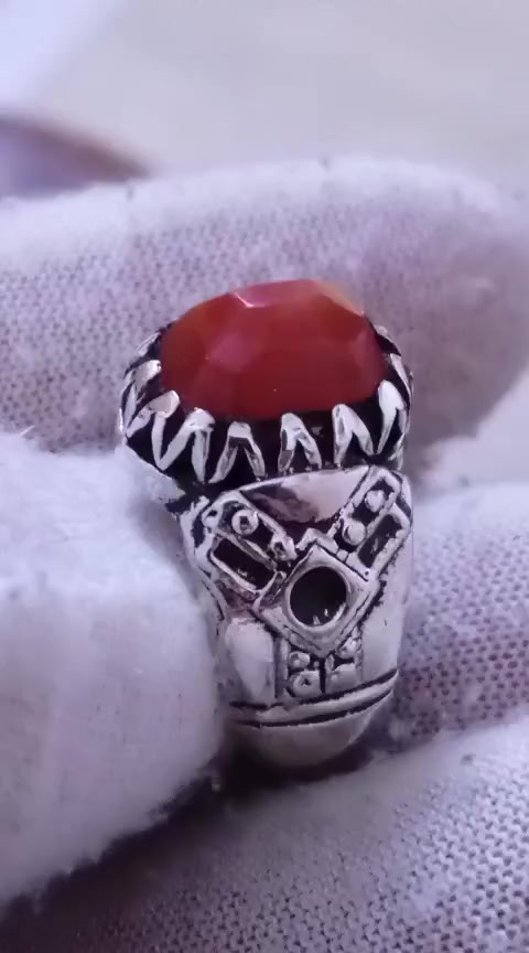 الجراخه التابوتيه الاصيله )قديم 
التواصل *********** العنوآن بغداد البلديات يوجد توصيل لجميع المحافظات
