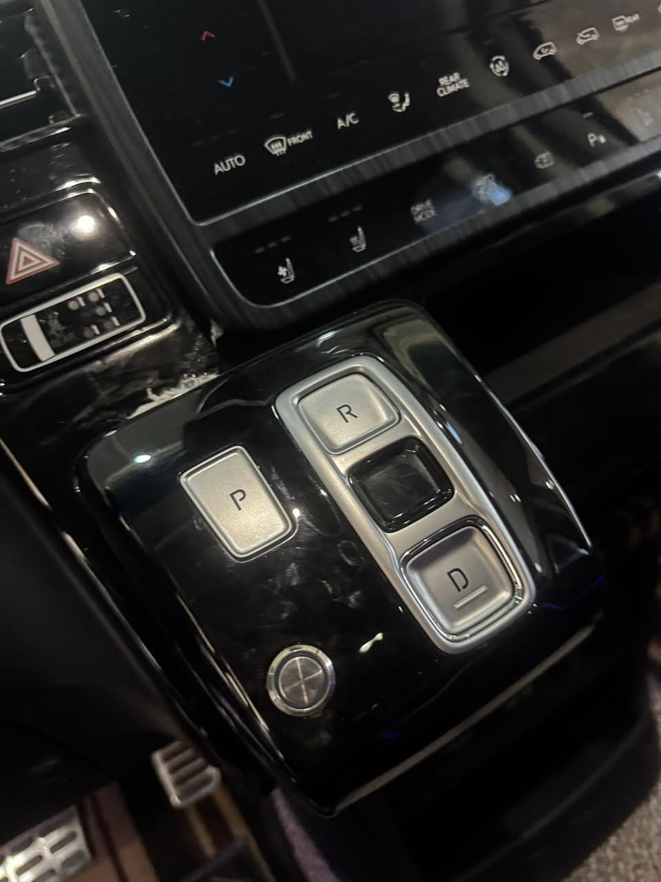 السلام عليكم اكيد داخل معرض سيد حسام الشرفي 

ستاريه 2025 كوري غاز بلادي
مكفوله كفاله عامه من كلشي 
فول مواصفات Vip كير تكم 
المكان بابل الشوملي قرب السيطره 
الاستفسار 
***********
