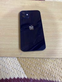 آيفون ١٢ • ما مفتوح • بطاريه ٨٢