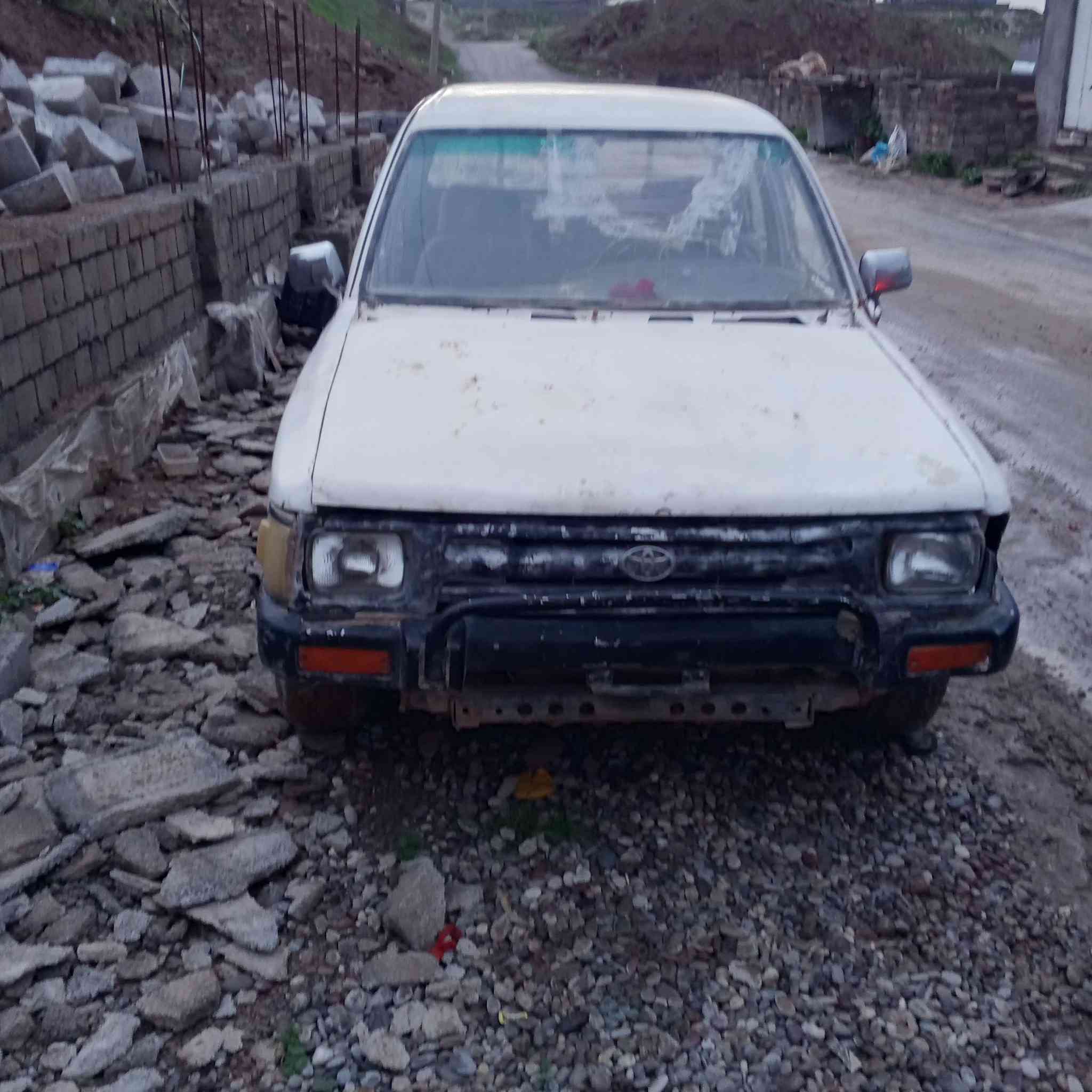 السلام عليكم بكم للبيع  السعر 10 الاستفسار على الرقم ***********
