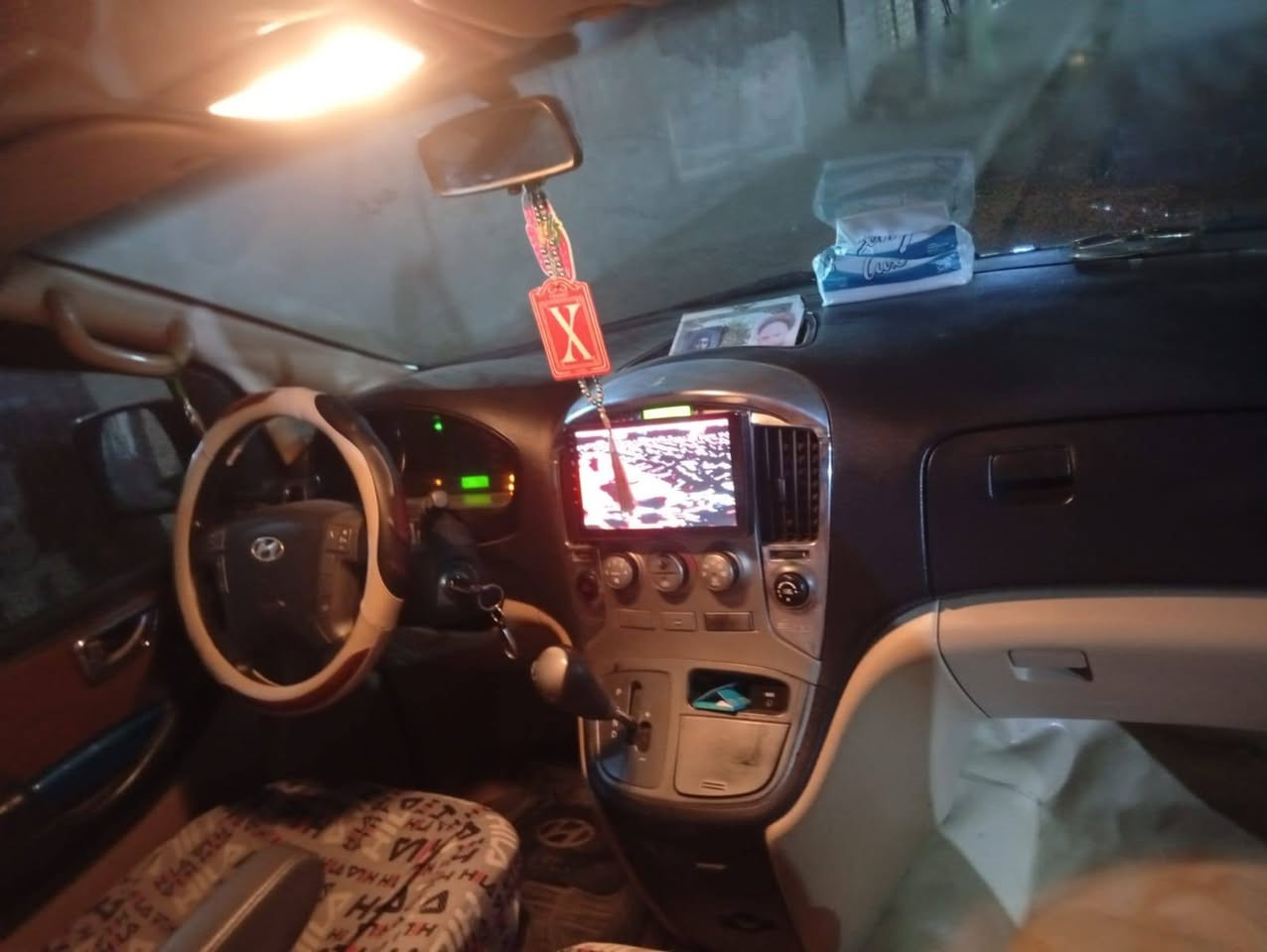 بسم الله الرحمن الرحيم للبيع موديل ٢٠٠٨مسكر اوتو ماتيك مبخوخ جماعيه خير من الله سياره نظيفه سعر ١٣٥مال جناي  ***********
