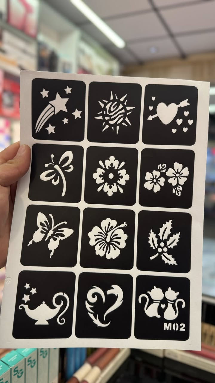 🌿✨ حنة+ نقش… والترند بإيدك! ✨🌿

الطبعات هالفترة مسيطرة على السوشال 🔥
نقوش ناعمة، فخمة، وعصرية تناسب كل الأذواق 👑

💫 نقشات ترند 2026
💫 طبعات جاهزة وسريعة التطبيق
💫 لون حنة غامق وثابت يدوم أيام
💫 مثالية للمناسبات، الأعراس، والجلسات

خلي إيدج تحچي فن وأناقة 💖
واختاري النقشة اللي تعبر عن ذوقج ✨
السعر ❤️‍🔥❤️‍🔥🔥🔥 مسوي بيها تخفيضات

📍 الحجز مفتوح
📩 للحجز الاستفسار ***********
عنواننا:قضاء بلد/شارع العريض/مجاور حراير او بلد مول
#حنة #نقش #ترند #نقوش_2026 #جمال
