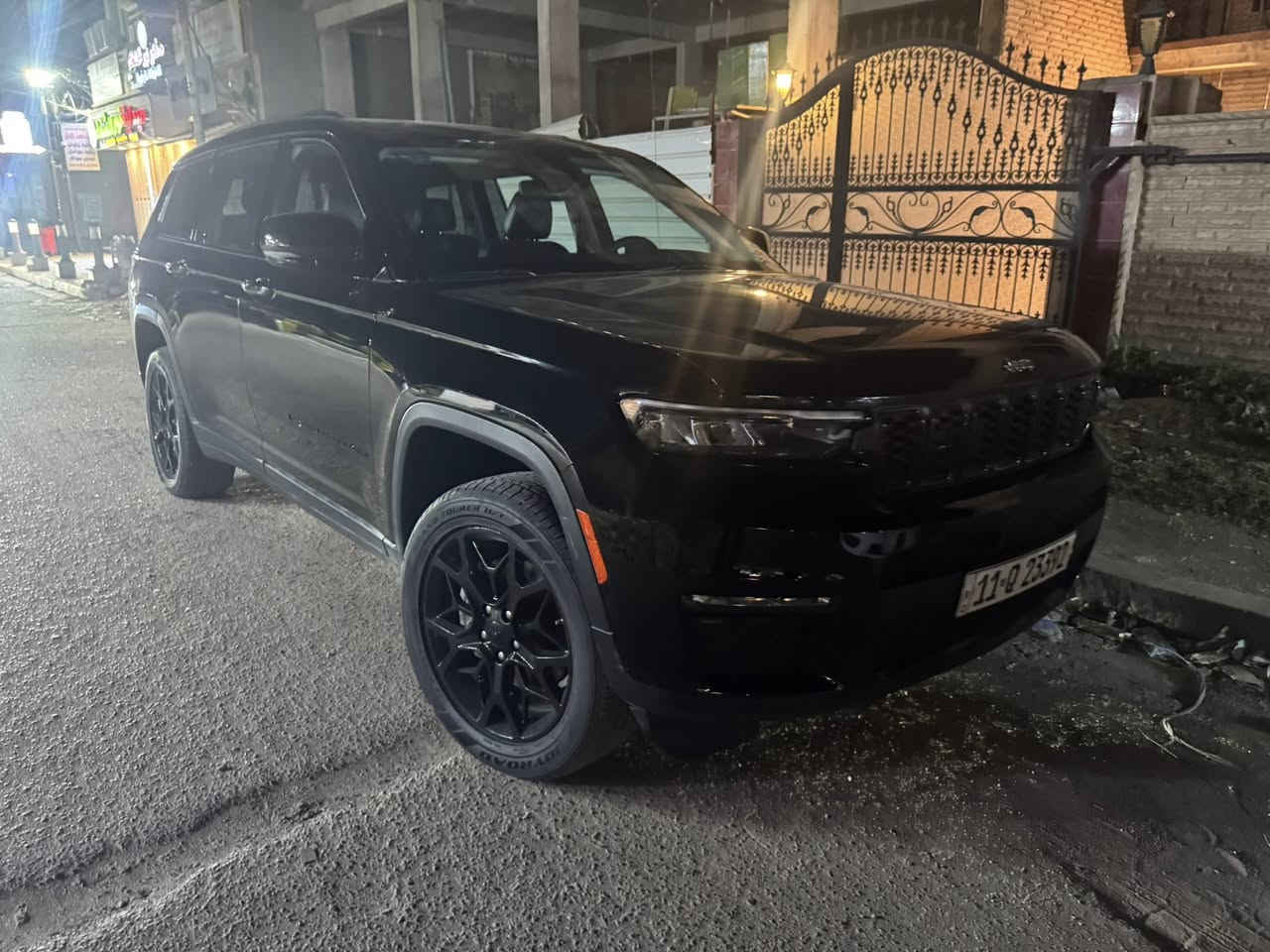 ياالله

السلام عليكم جيب كراند شيروكي2023 وارد امريكي 

2023 JEEP GRAND CHEROKEE, L LAREDO X 4X4

المسافة المقطوعة : 51 الف ميل 

         حجم المكينه : 3.6    V6

الضرر :سرقه بيبان جاملغات بنيد صندوك  و مشحونات للعراق و شاحنين السياره يعني القطع فقط مفتوحه و مشدوده  نفسهن 

                   الايرباك : سليم مطاك ولا ايرباك   

#مواصفاتها لمتدد

1.شاشه

2.بنوراما

3.كشنات جلد

4.كشنات كهرباء 

5.ويل كب

6.رادار امامي

7.لايتات زنون 

8.هيتر بالاستيرن 

9.بكلايت لد

10.حساسات خلفيه 

11.تشغيل عن بعد

12.اشاير بالمري 

13.بصمة ابواب

14.هندبريك بصمه

15.رادارات 360

16.كامرا خلفيه

17.هيترات بالكشنات

18.قطعتين تبريد

19.سبعه راكب  

20.بصمه

#السعر : 285 مرقم بغداد وبيها مجال   

تفاصيل اكثر هذا رقمي *********** تحياتي 

مكاني بغداد حي الجهاد
