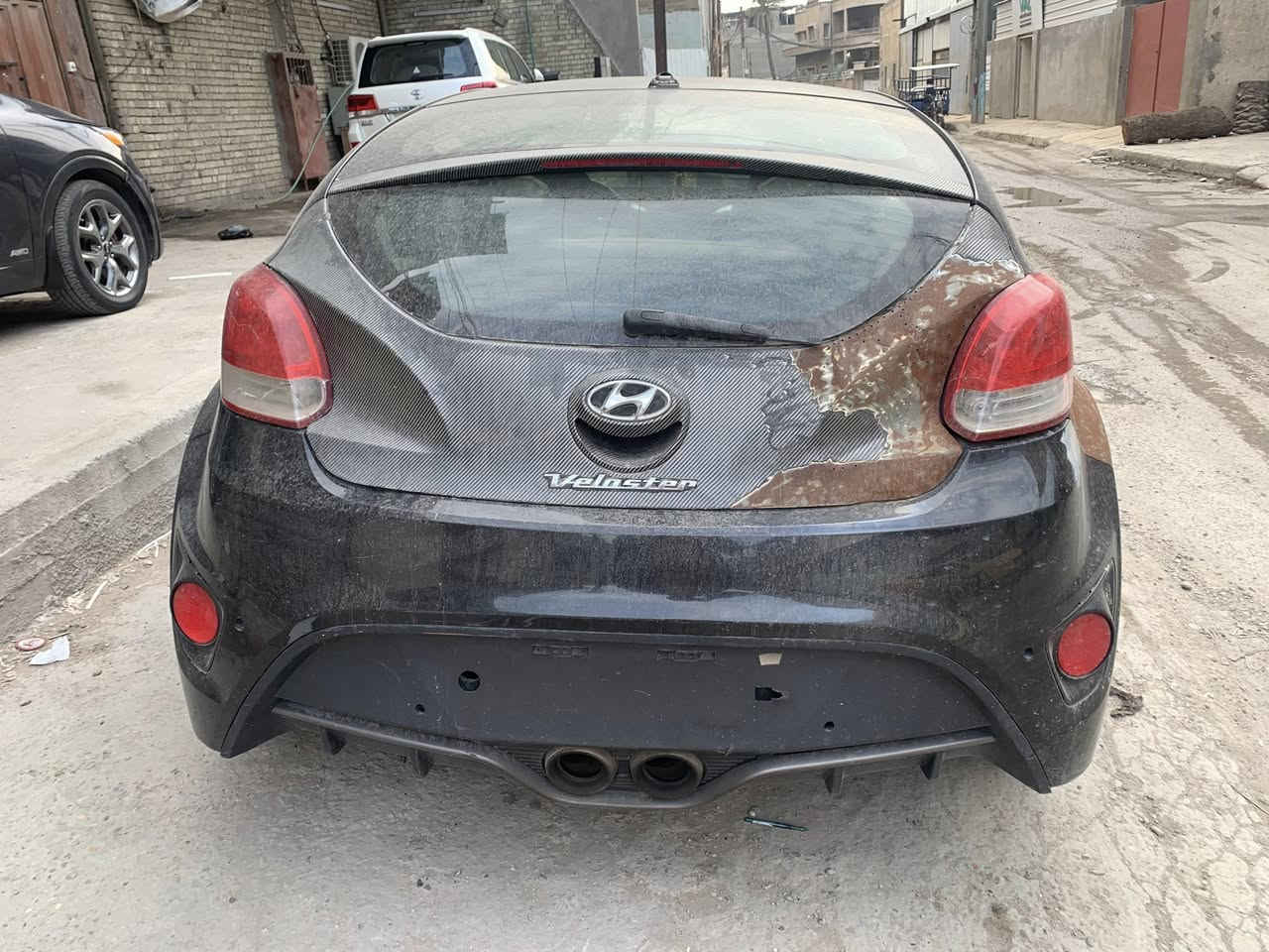 السلام وعليكم فيولستر موديل 12 وارد امريكي كير ومحرك بشرط دواخل يرادلهه تعمير بسيط كشنات جلد كير عادي 7 نمر سعر62 وبيهه مجال *********** السياره مكانهه بغداد البنوك
