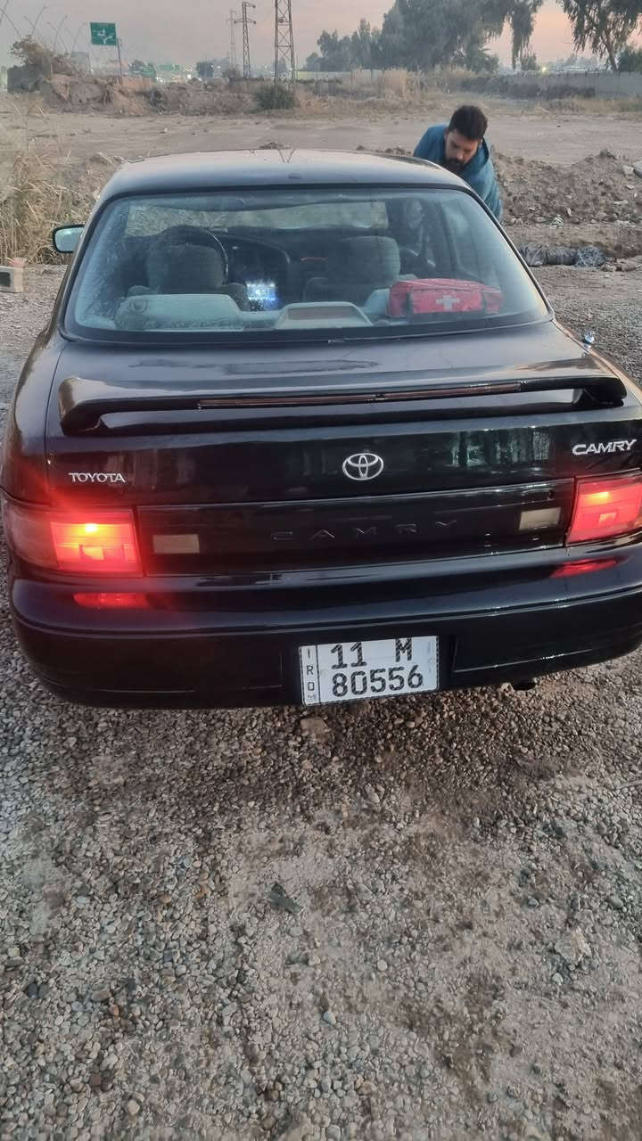 سلام عليكم تويوتا كامري للبيع موديل 93 باسمي كير مكينه تبريد فول السيارة مصبوغة عام لون زيتوني غير محدد تخم تاير نظيف الشراي يتصل عل الرقم ورجاء الي ما تعجبة ويشوفها غاليه ان شاء الله يصعد اغاتها السعر ٥٥ ورقه والسيارة بلادي مو تحوير للتواصل على الرقم ***********
