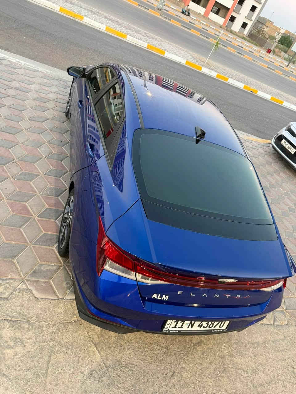 السلام عليكم
هيونداي النترا موديل 2023

مواصفات :- ( محرك 2000

 دوش ، بصمة ابواب 

+ صندوك + تشغيل 

، تشغيل عن بعد ، 

شاشة ابل كار بلي ،

 كاميرا خلفية دواره 

، فول تحكم ستيرن 

، مانع تزحلق ، تحديد مسار

 ، قيادة ذاتية ،  + مانع تصادم ، 

نقاط عمياء جانبية ، ويل كب ،

 وباقي المواصفات المعروفة ) 

((حادث موضح بالصور 

 ماشية41m 

االعنوان الديوانية 

*********** الهاتف الاستفسار
