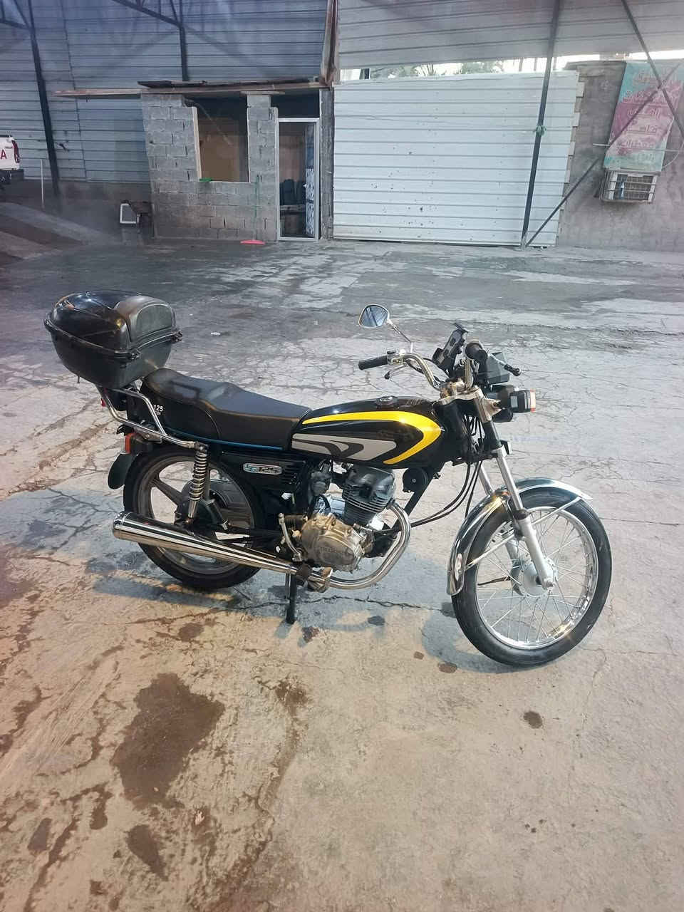 دراجة للبيع كلك كلك كلك السعر 350وبيه مجال قليل مكاني كربلاء الابراهيميةرقمي ***********
