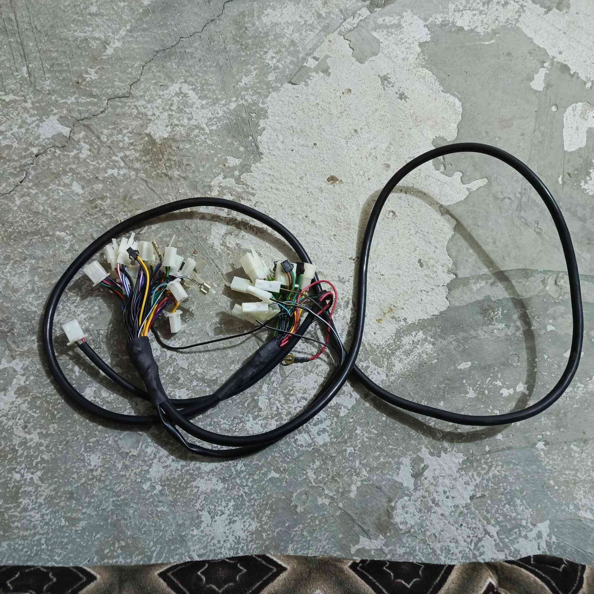 السلام عليكم ضيفيه من الموتور هالي شحن السعر 40 وبيها مجال العنوان حي الشهداء الفلوجه اتصلوا على الرقم واتساب ***********
