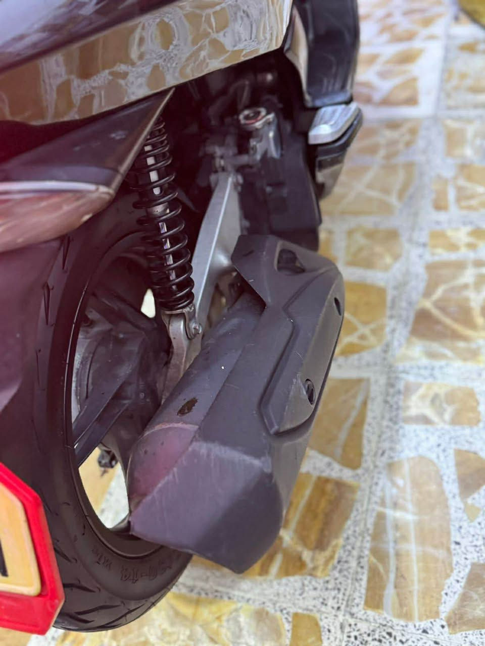 دراجه pcxجيل الاول  الدراجه  ياباني كفرات ابلاديهه رمبه موديل 2016,,,,,,,,,,,,
حساس ازدحام,,,,,,,,,,,,,,,,,, 
دراجه كامله أستان كهربائي   لا تبخير. ولاتنقيص الدراجه مكينه لوك شلعه معدل خير من الله  احلا من الصور مال جناي المكان بغداد الكرخ  دراجة مكفوله اي نقص مابيه السعر( مليون 350)
وبيه مجال الاتصال *********** بغداد, العراق
