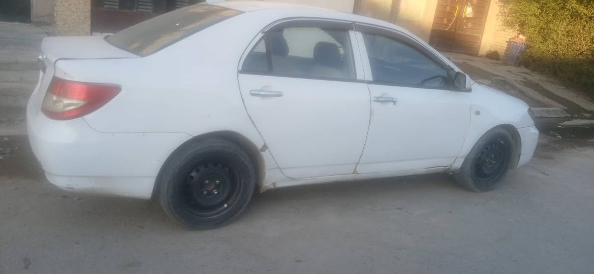 بي وايدي للبيع موديل 2012 رقم بابل كير اوتوماتيك مكينه كير جدد لانسر السياره مصبوغه صدر خلفي أمامي جدد سنويه ٢٠٢٨ راعيه يريد تحويل العنوان بغداد العبيدي السعر ٣٥ وبيها مجال الاتصال على الرقم ***********
