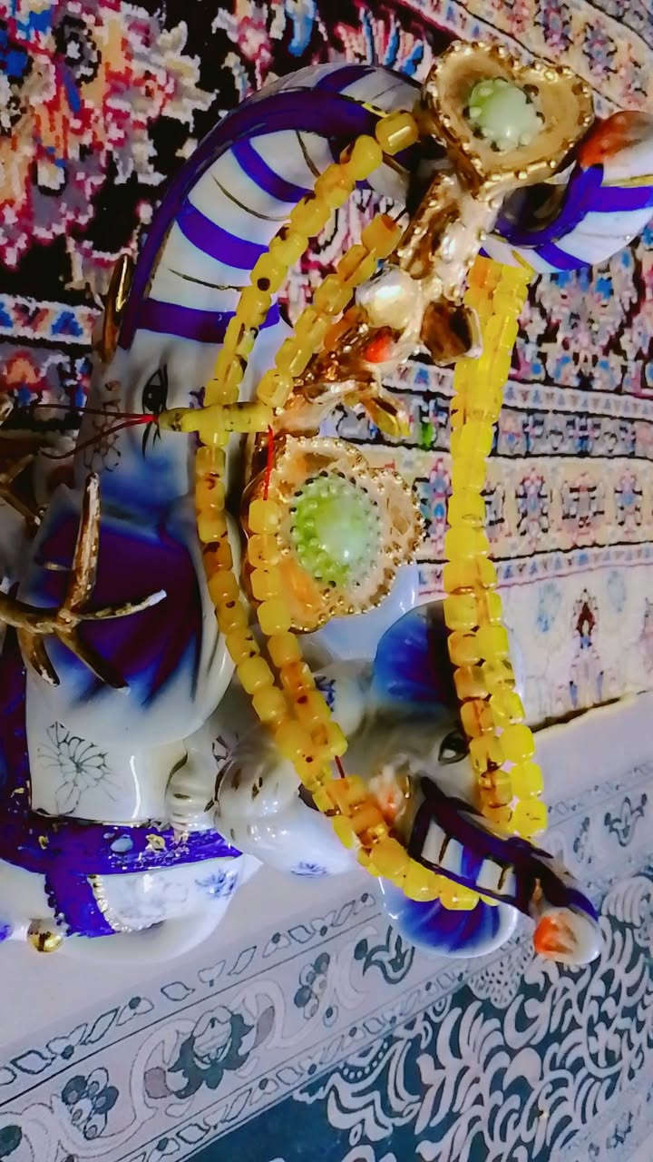 سلام عليكم البيع سبحه كهرب بولوني شرط بالوني,30غرام ،عد95خرزه سبحه بيها نمشي‏‪***********‬‏ ،  سعر 60الف وبيها مجال
