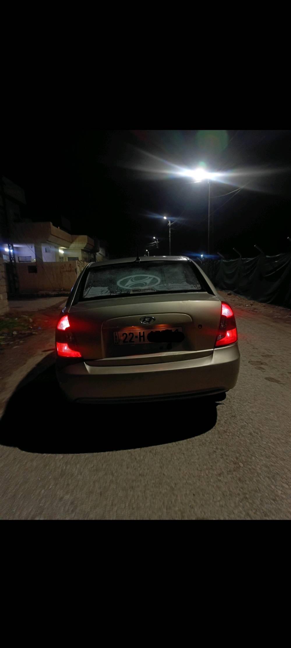 اكسنت 2008 بدون ضرر فقط تقحيل بوند قليل وسقف وصندوق قليل  3 مكان بارد مكينه 14 كير توماتيك سنويه 2030 هزه نهاية 2026 مكان السيارة موصل للتواصل ***********
‏‪***********‬‏
