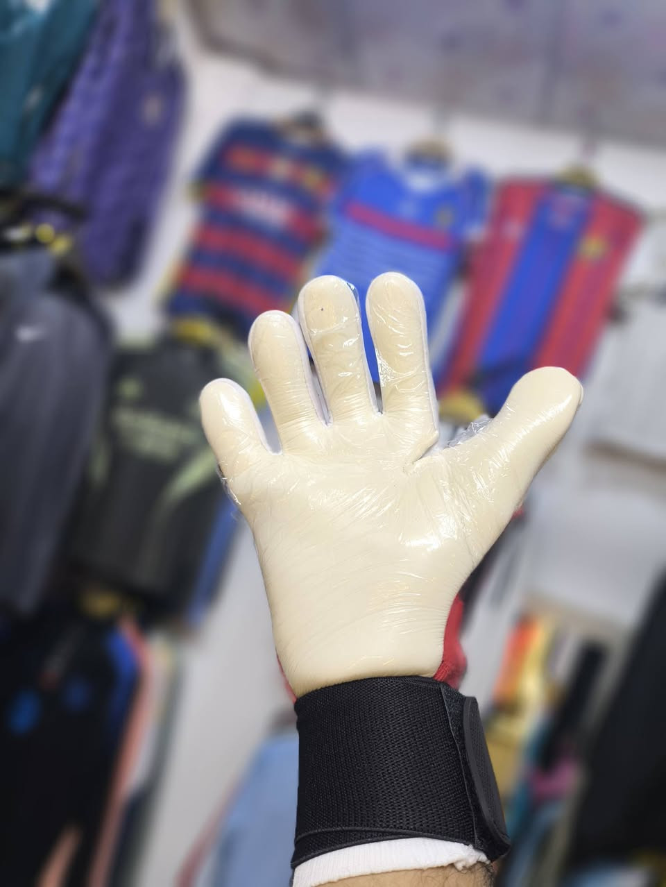 جف حراس المرمى الاصلي الماني 🇩🇪🔥 

دبان ٧ ملم الاصلي 🔥🇩🇪

السعر 35 الف 

عنوان ديالى بعقوبة تحرير فلكه الاخيره ورا نجده مقابل مختبر الهبه الجديد متوفر توصيل الجميع المحافظات


**إذا كنت صاحب هذا الإعلان وتريد حذفه لأي سبب، رجاءا أرسل رسالة إلى الدعم الفني**